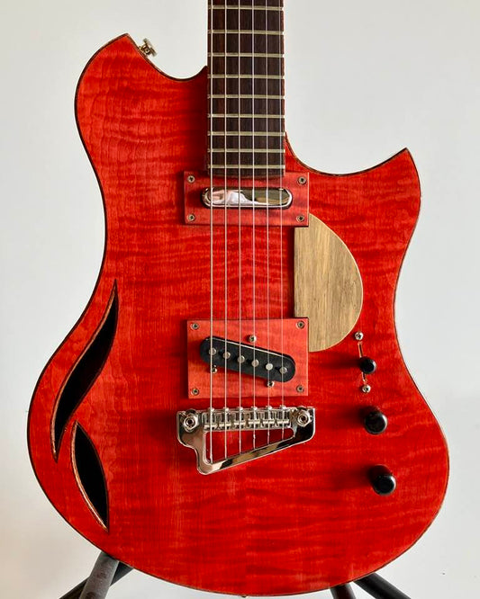 Mia Andromeda Custom Electric