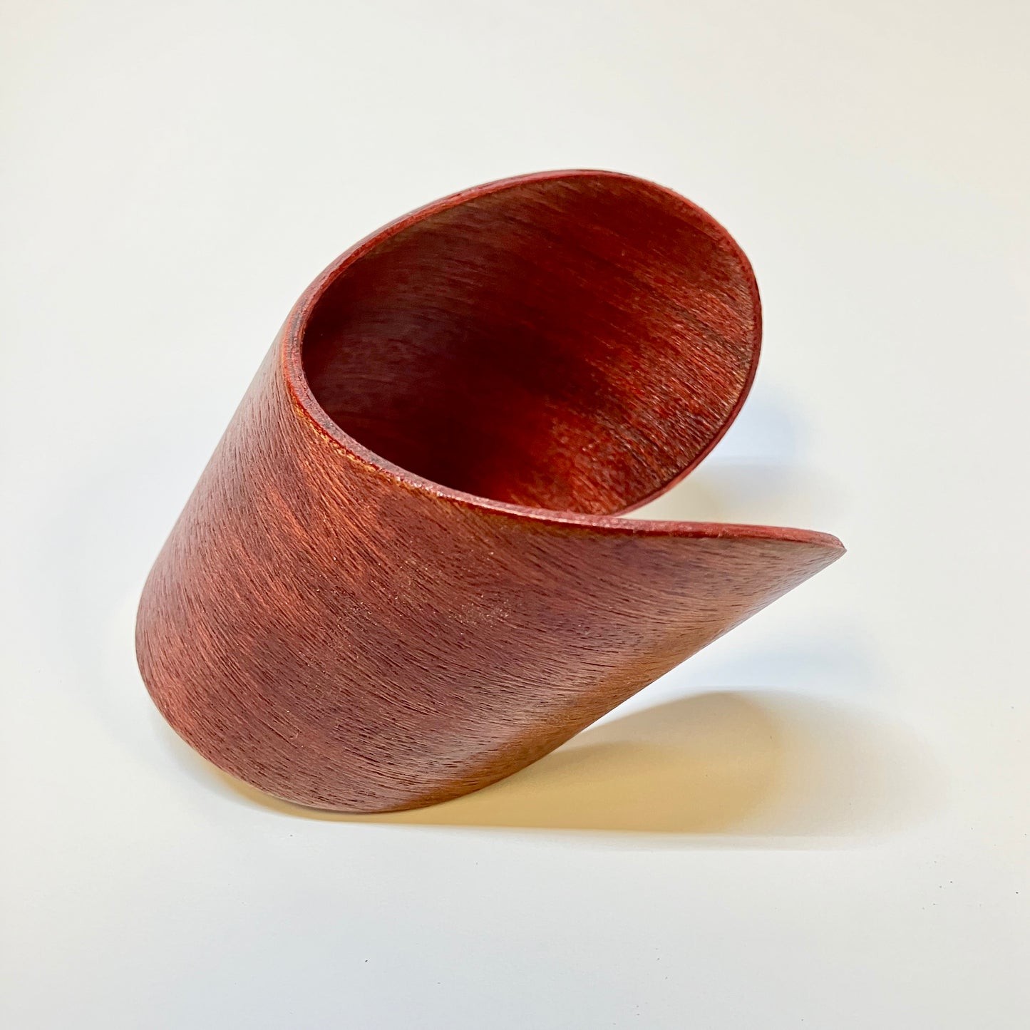 Eco Cuff in color, Cayenne