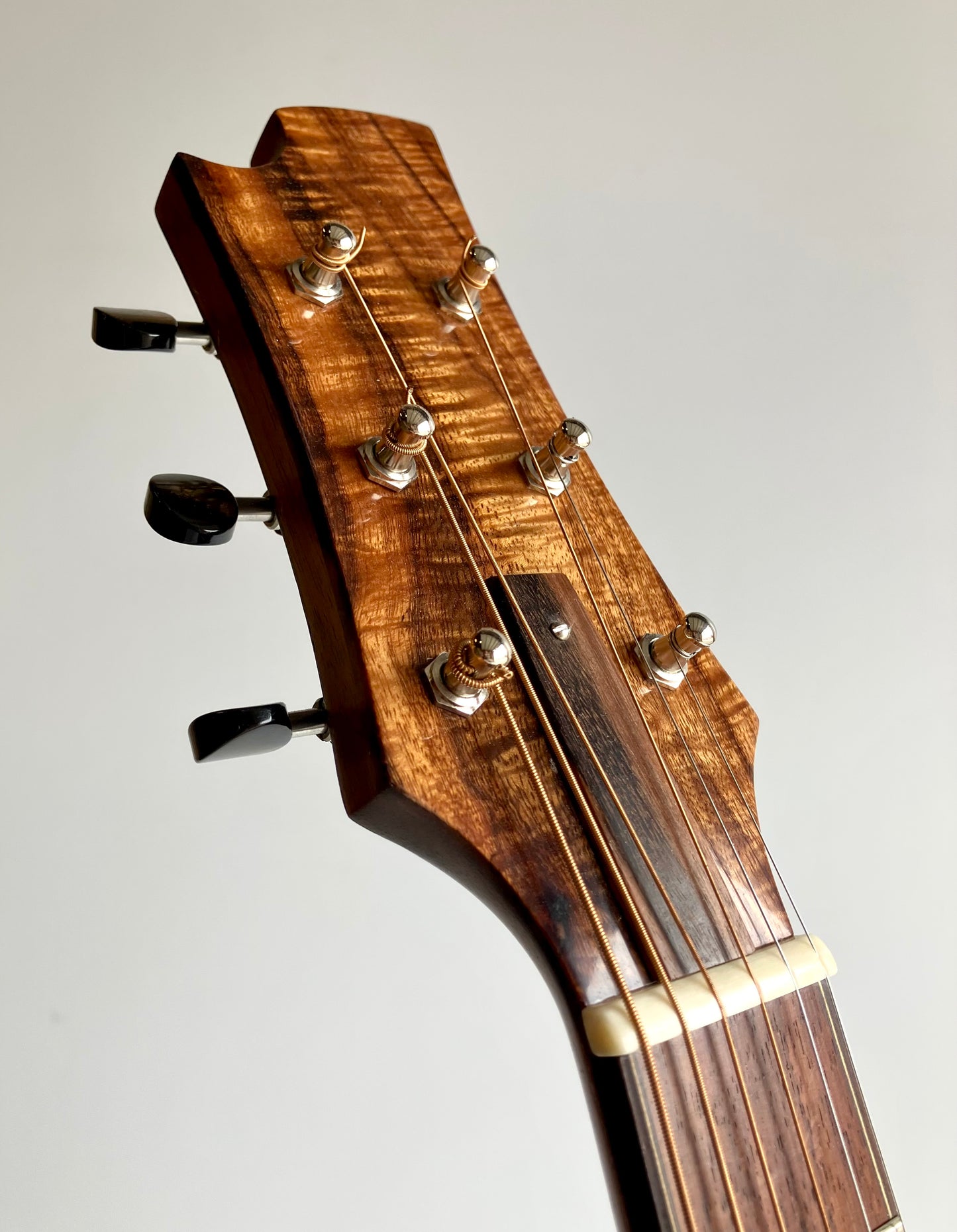 Betti Blu Guitar